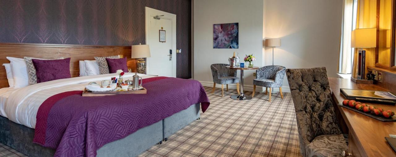 The Lakeside Hotel & Leisure Centre 킬랄로 외부 사진