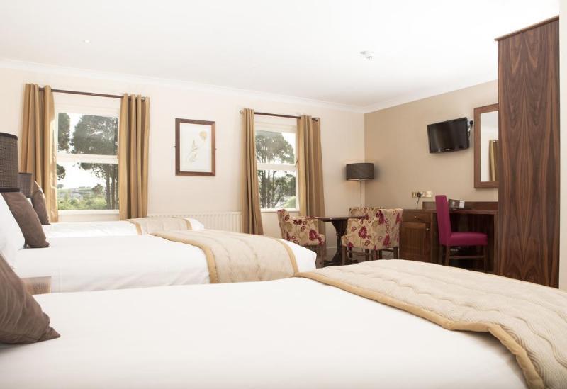 The Lakeside Hotel & Leisure Centre 킬랄로 외부 사진