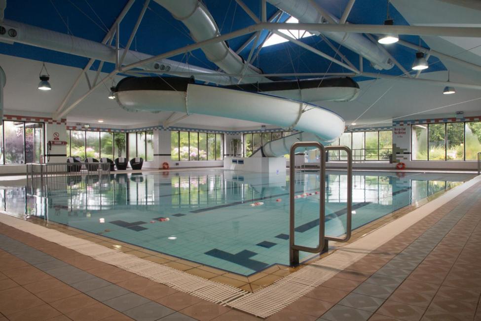 The Lakeside Hotel & Leisure Centre 킬랄로 외부 사진